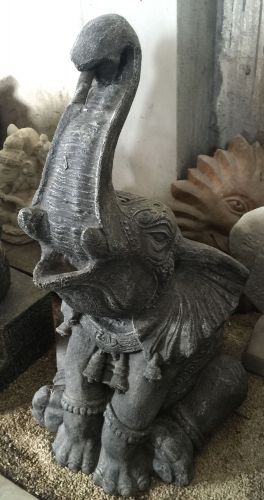 Elephant - sitting